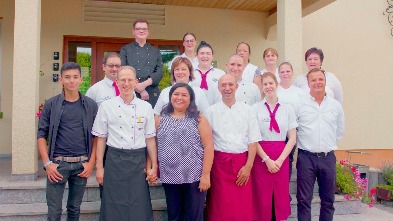 Hotel-Restaurant Und Gaestehaus Loewen Süßen Eksteriør bilde